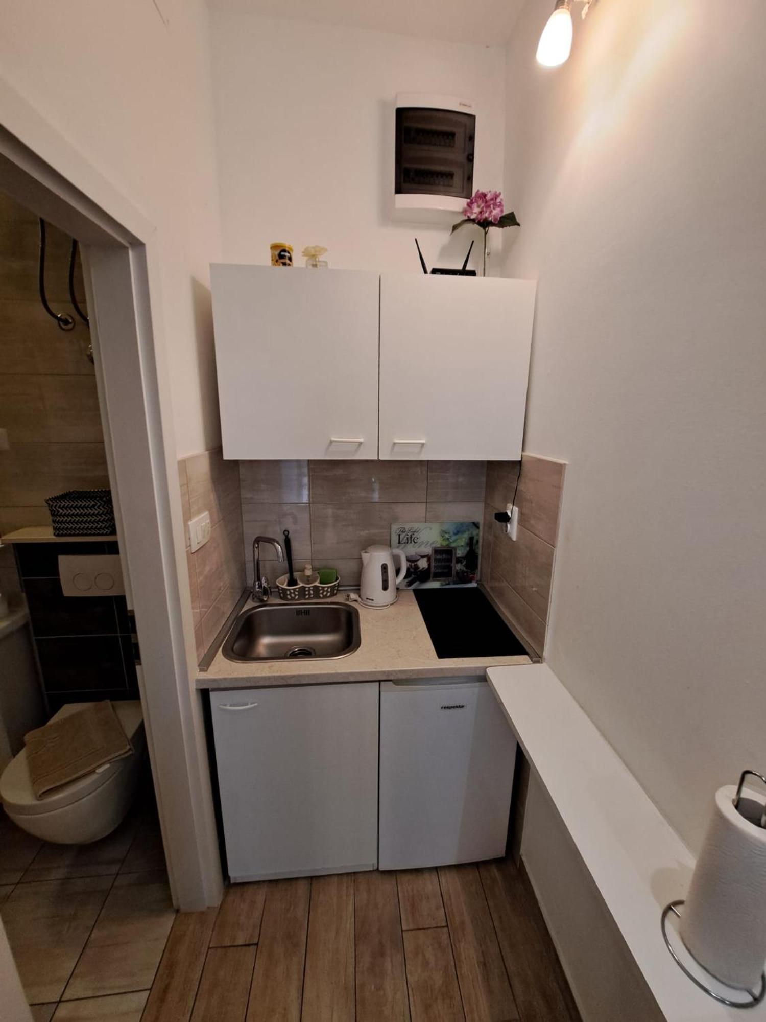 Studio Apartment Legcevic Kaštela Exteriér fotografie