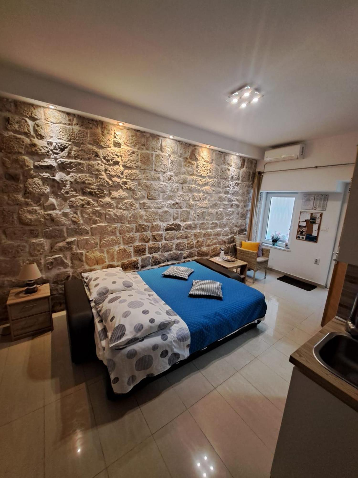 Studio Apartment Legcevic Kaštela Exteriér fotografie