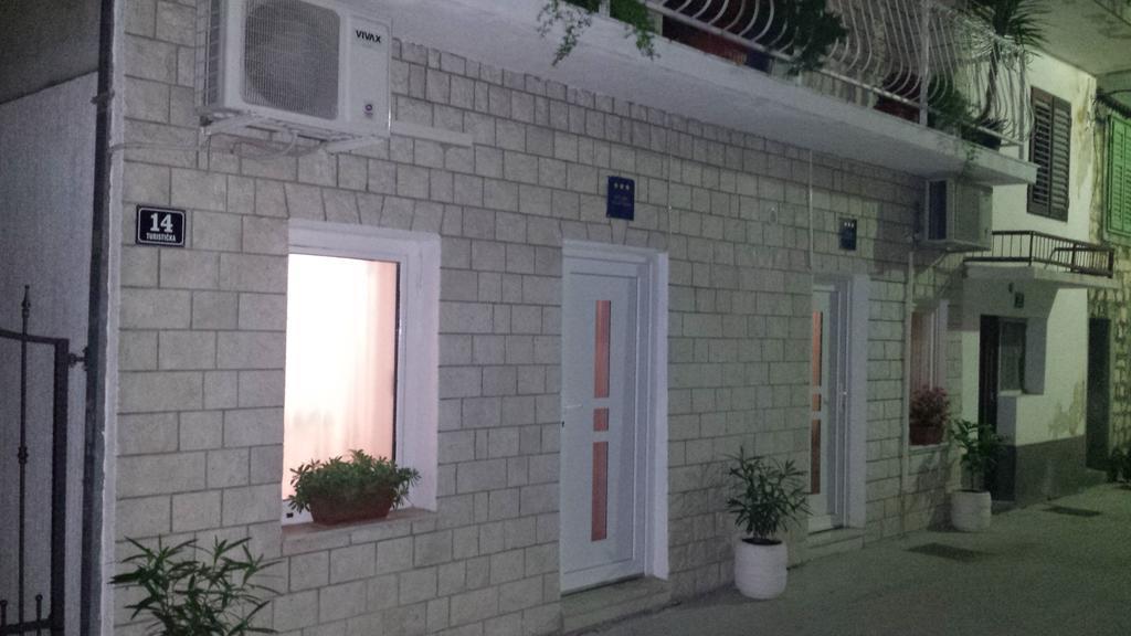 Studio Apartment Legcevic Kaštela Exteriér fotografie