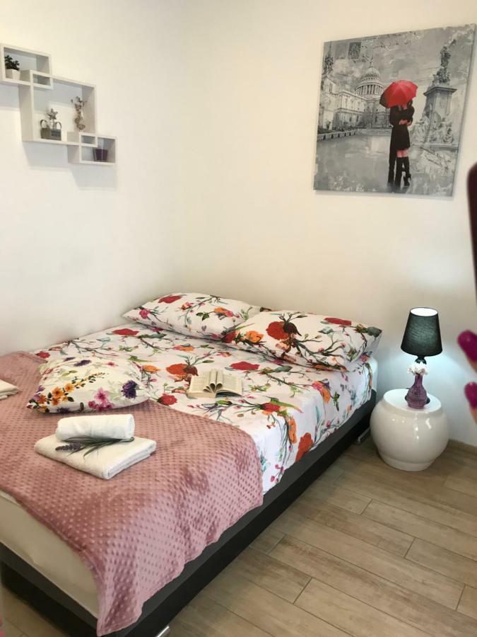 Studio Apartment Legcevic Kaštela Exteriér fotografie