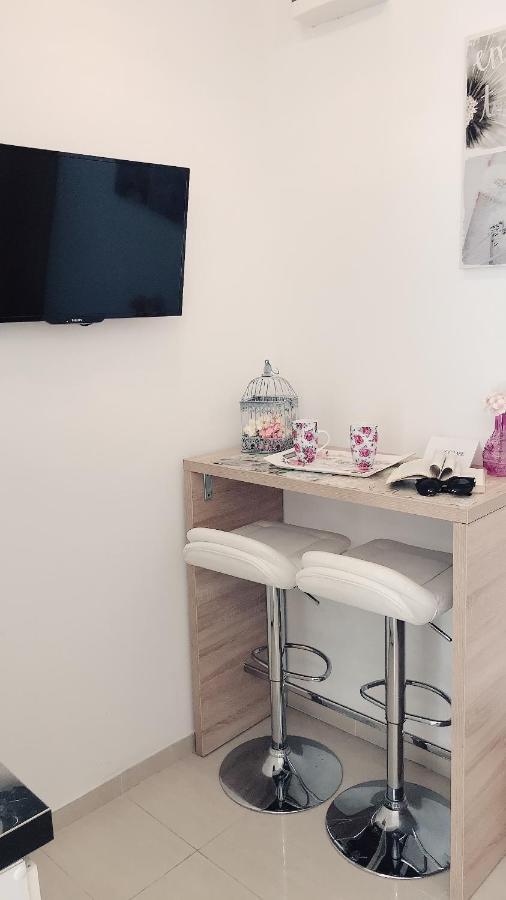 Studio Apartment Legcevic Kaštela Exteriér fotografie