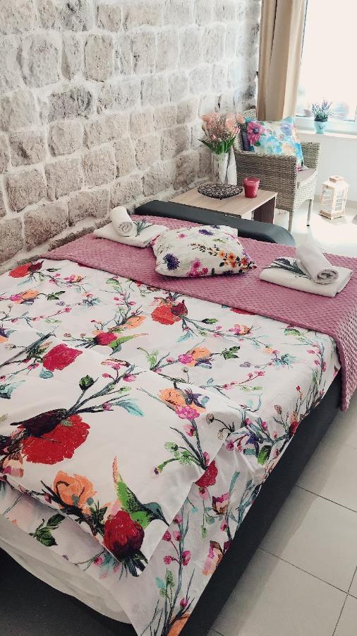 Studio Apartment Legcevic Kaštela Exteriér fotografie